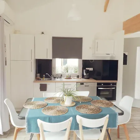 Dom wakacyjny Maison Moderne Proche Et Léon