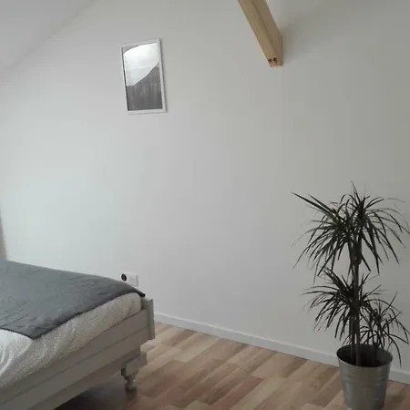 Dom wakacyjny Maison Moderne Proche Et