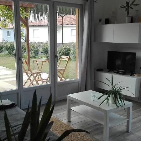 펜션 Maison Moderne Proche Et Léon